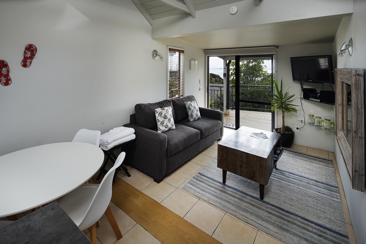 Palm Waiheke Island Resort - Stay Waiheke Palm Beach Exterior photo